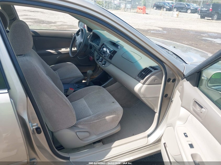 2003 Toyota Camry Le