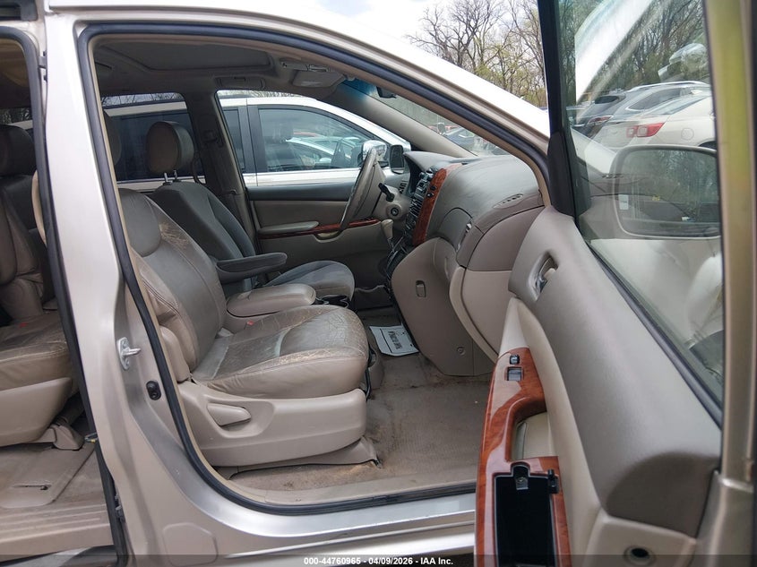 2004 TOYOTA SIENNA VAN 3.3L V-6 DOHC, VVT, 230HP