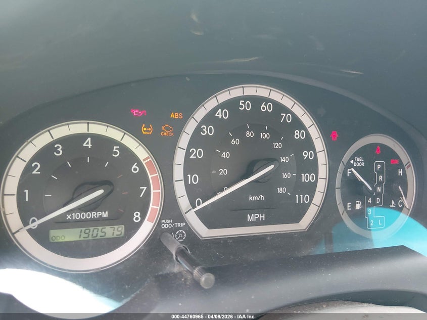 2004 TOYOTA SIENNA VAN 3.3L V-6 DOHC, VVT, 230HP