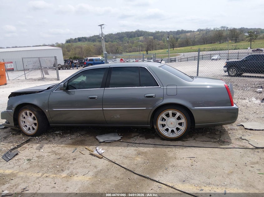 2008 Cadillac Dts 1Sc VIN: 1G6KD57YX8U127240 Lot: 44761065