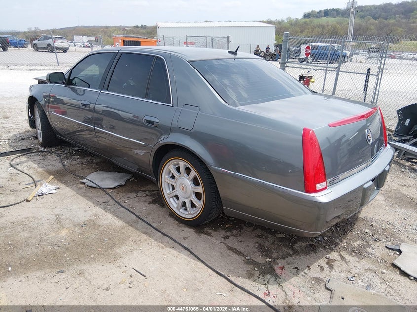 2008 Cadillac Dts 1Sc VIN: 1G6KD57YX8U127240 Lot: 44761065