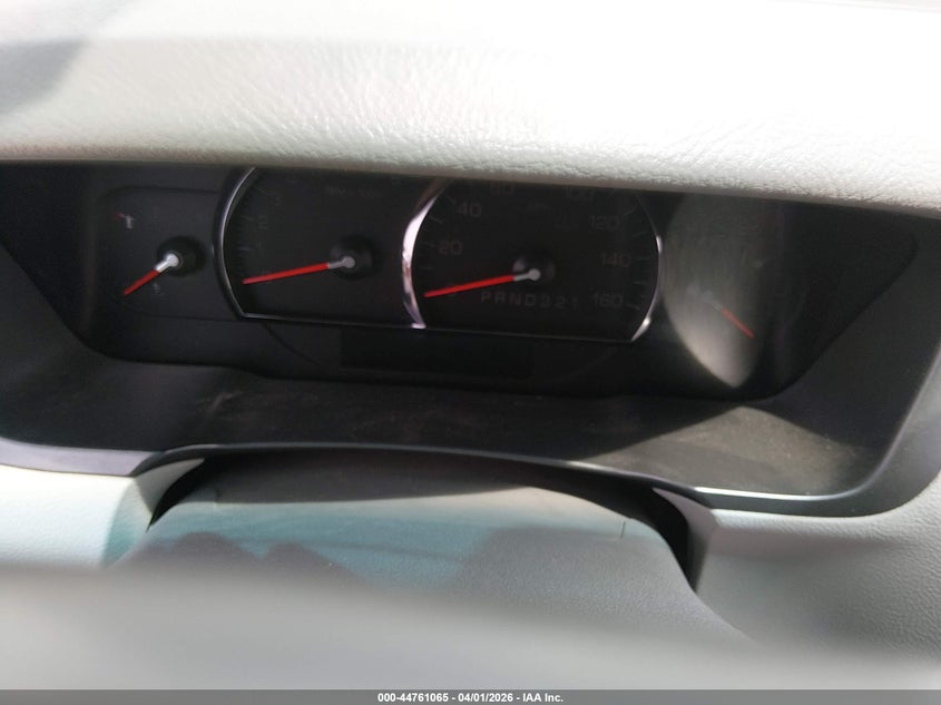 2008 Cadillac Dts 1Sc VIN: 1G6KD57YX8U127240 Lot: 44761065