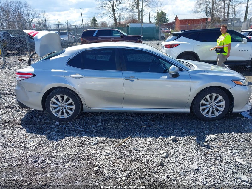 TOYOTA CAMRY 2018 VIN 4T1B11HK7JU536869