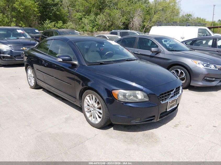 2008 Volvo C70 T5