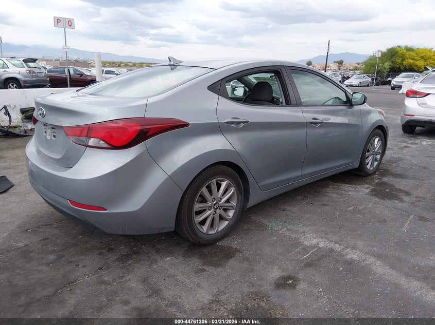 2015 Hyundai Elantra Se