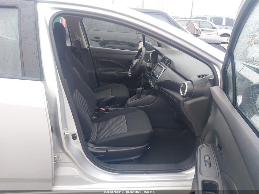 2024 Nissan Versa 1.6 S