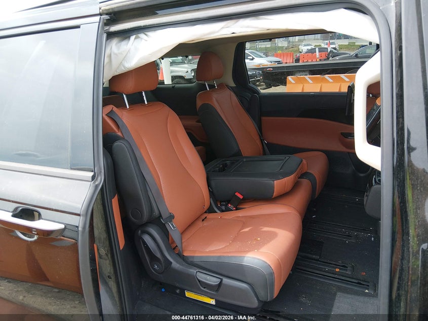 2023 KIA CARNIVAL MPV 3.5L V-6 DI, DOHC, V(VIN: KNDNE5H30P6270307