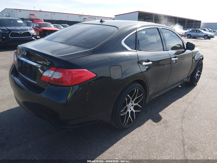 Vin: jn1by1ar6dm600091, lot: 45258628, infiniti m37x 20134
