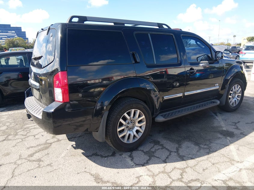 2008 Nissan Pathfinder Le V8