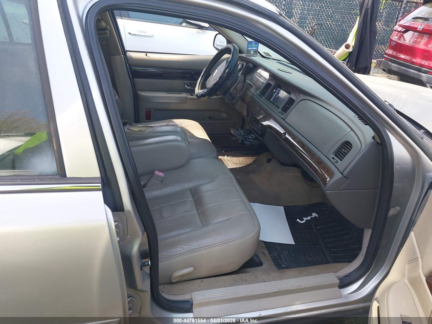 2010 Mercury Grand Marquis Ls (Fleet Only)