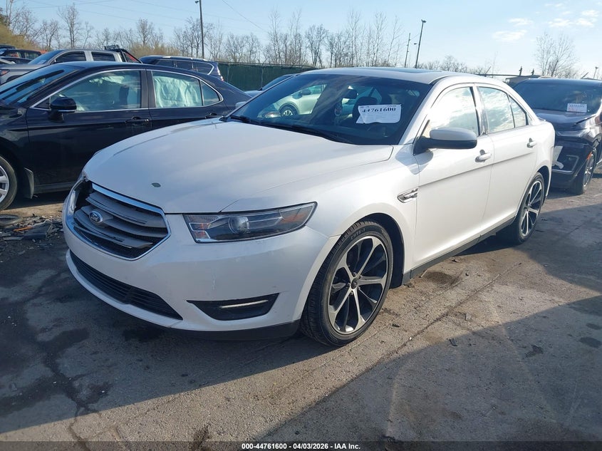 2015 Ford Taurus Sel