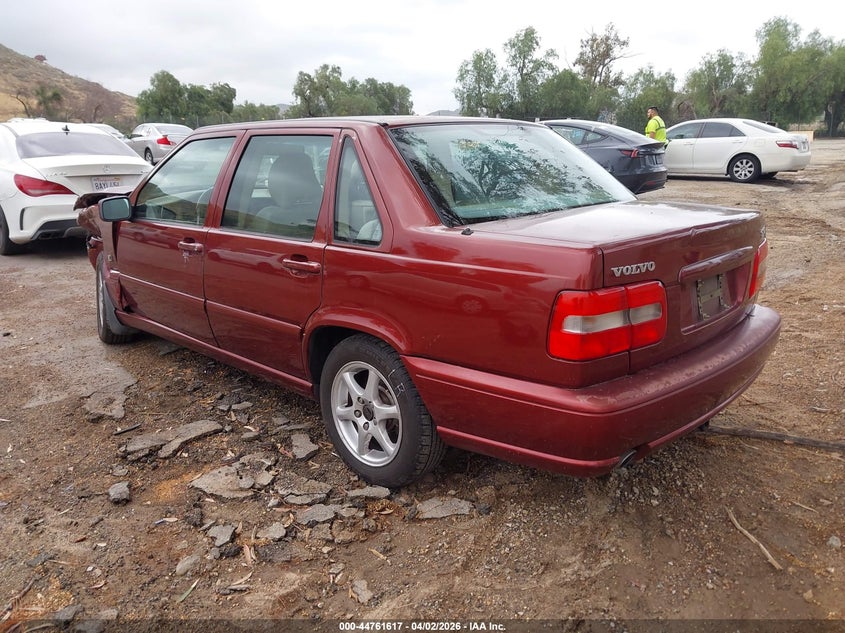 2000 Volvo S70 Se
