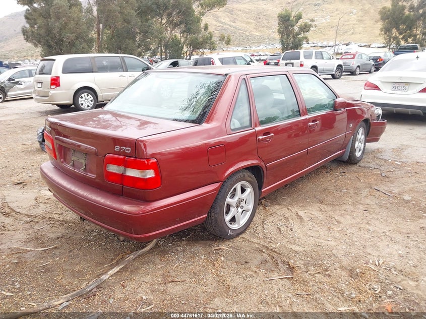 2000 Volvo S70 Se