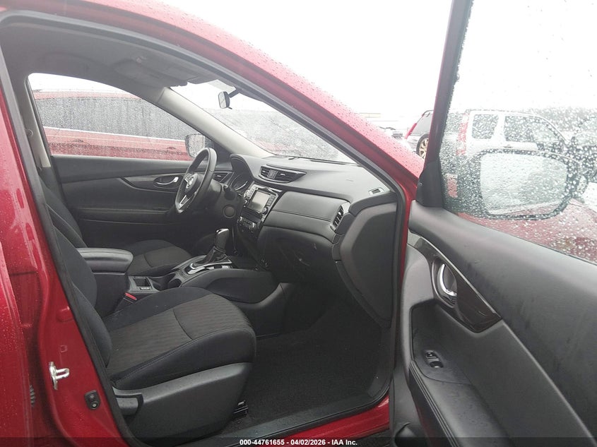 2019 Nissan Rogue Sv