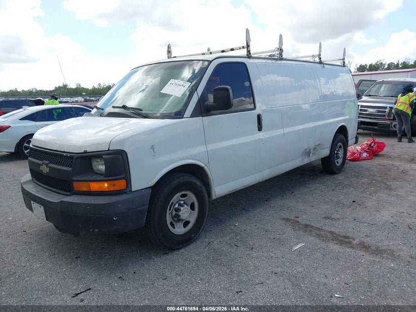 2014 Chevrolet Express 2500 Work Van