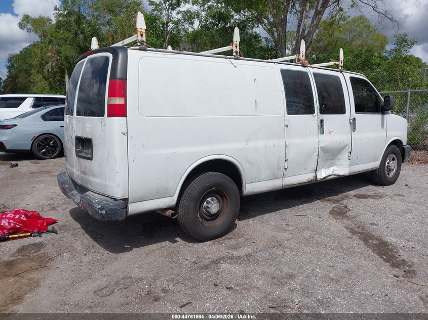 2014 Chevrolet Express 2500 Work Van