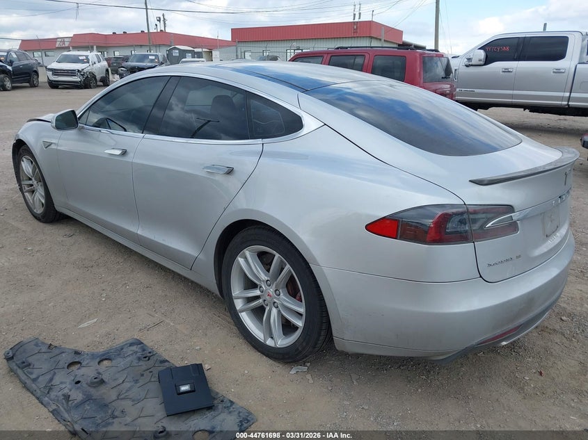 2013 Tesla Model S Performance