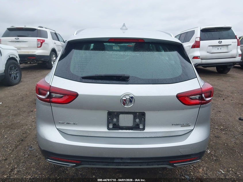2018 Buick Regal Tourx Essence VIN: W04GV8SX5J1100206 Lot: 44761718