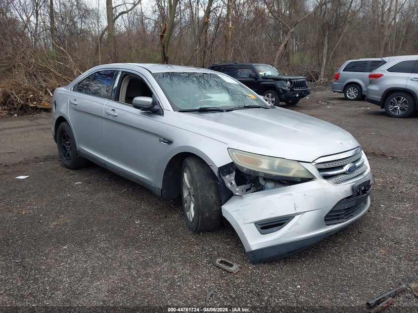 2010 Ford Taurus Sel