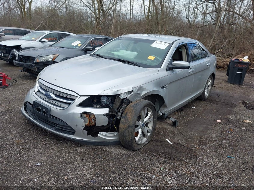 2010 Ford Taurus Sel