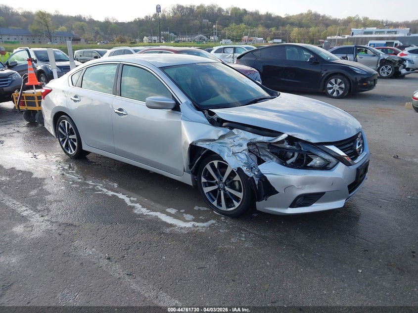 2016 Nissan Altima 3.5 Sr