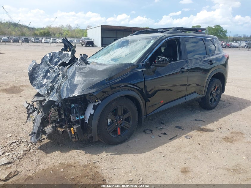 2025 Nissan Rogue Rock Creek