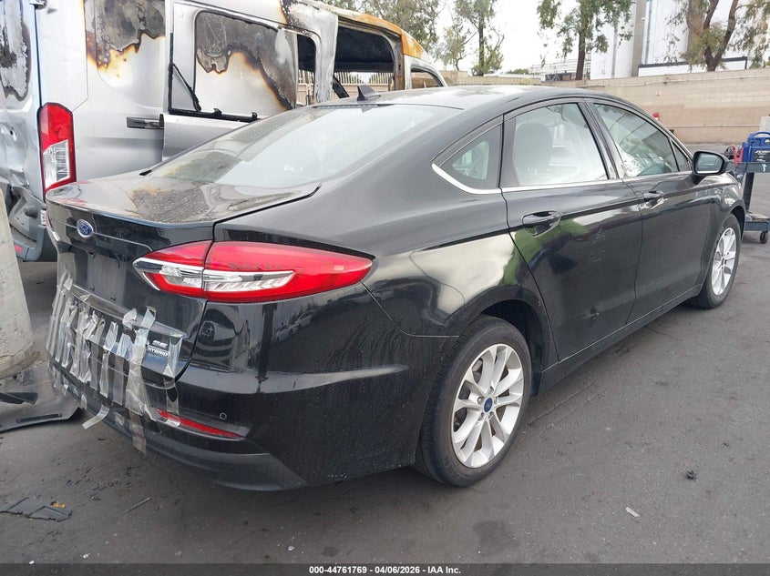 2020 Ford Fusion Hybrid Se