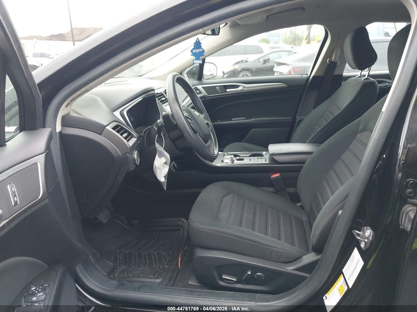 2020 Ford Fusion Hybrid Se