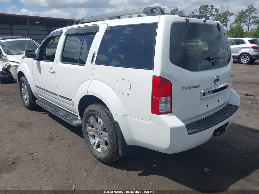 2008 Nissan Pathfinder Le
