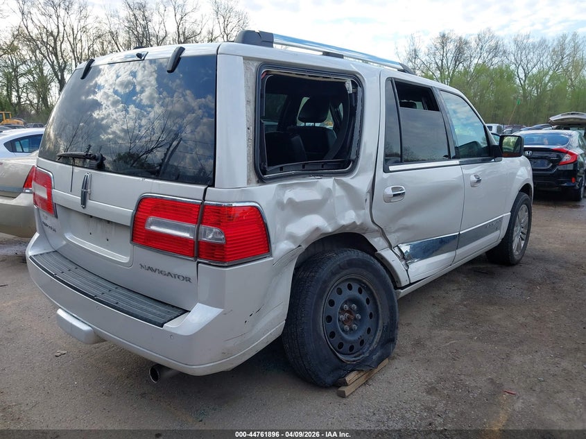 2011 Lincoln Navigator