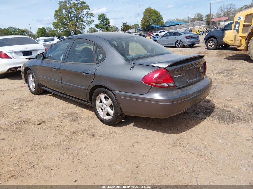 2004 Ford Taurus Se