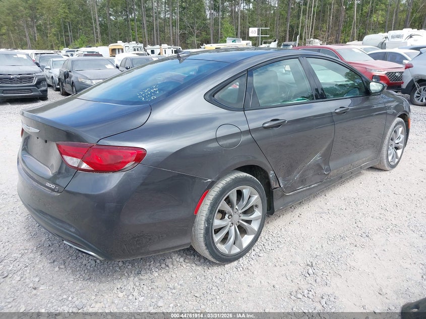 2015 Chrysler 200 S