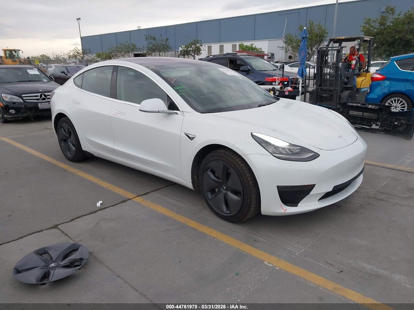 2018 Tesla Model 3 Long Range/Mid Range