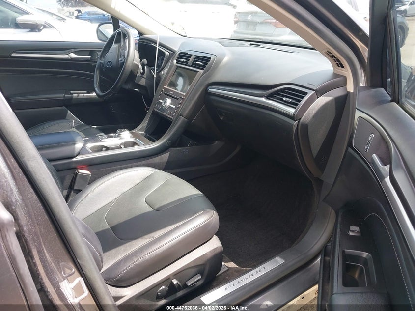 2018 FORD FUSION ENERGI auction photo 5