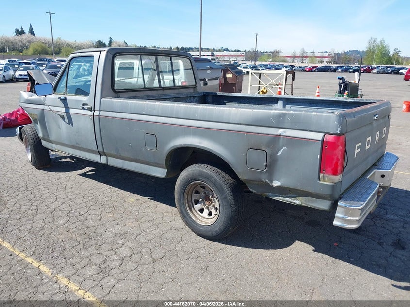 1989 FORD F150 auction photo 3