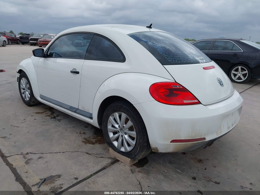 2013 Volkswagen Beetle 2.5L Entry