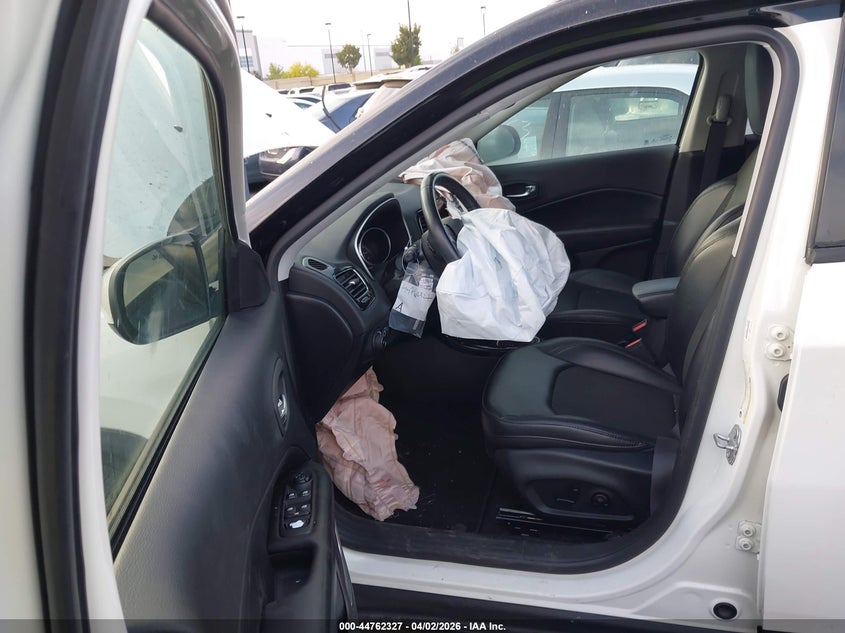 2019 Jeep Compass Altitude Fwd