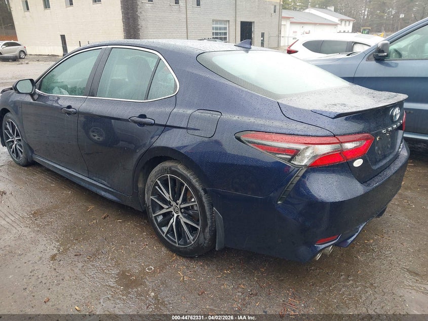 2022 Toyota Camry Se Hybrid