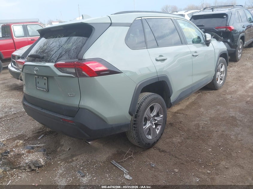 2023 Toyota Rav4 Xle