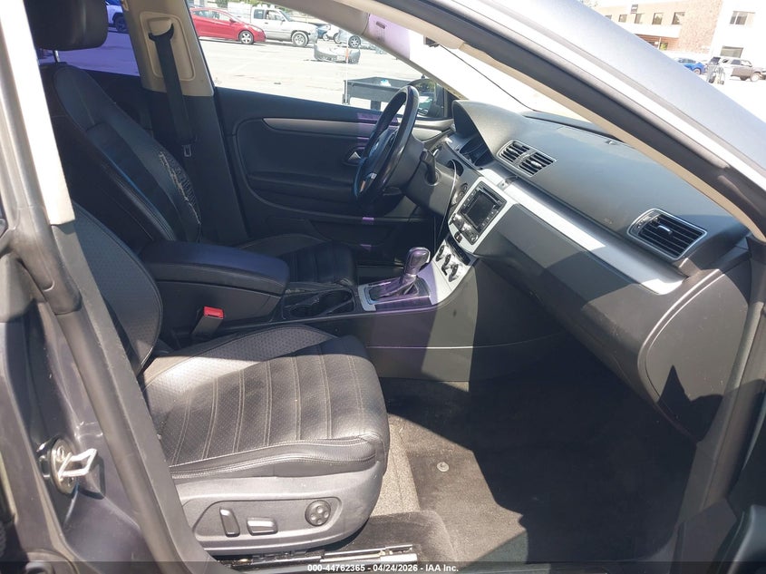 2015 Volkswagen Cc 2.0T Sport