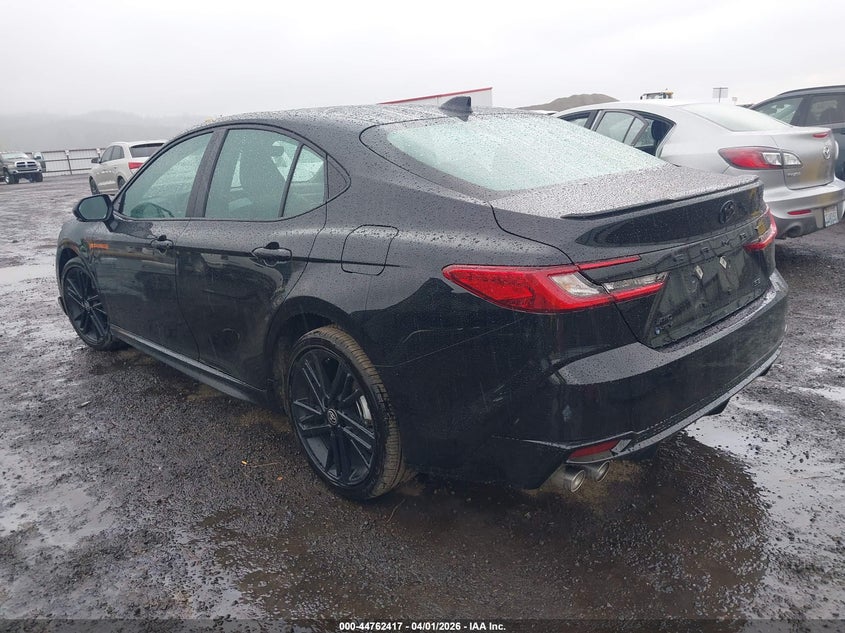 Vin: 4t1dbadkxtu550487, lot: 45259621, toyota camry nightshade 20263
