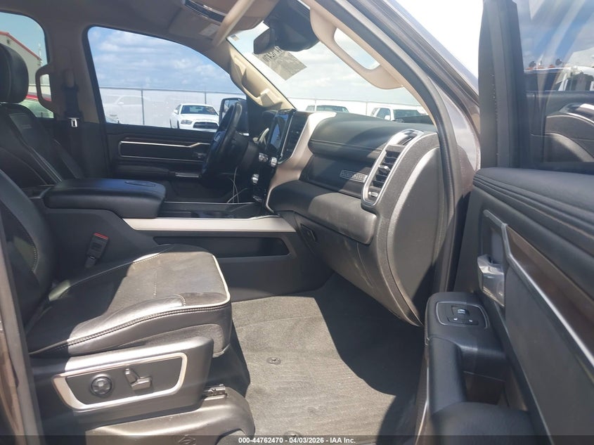 2021 RAM 1500 auction photo 5