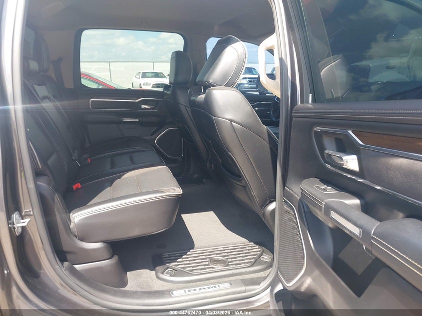 2021 RAM 1500 auction photo 8