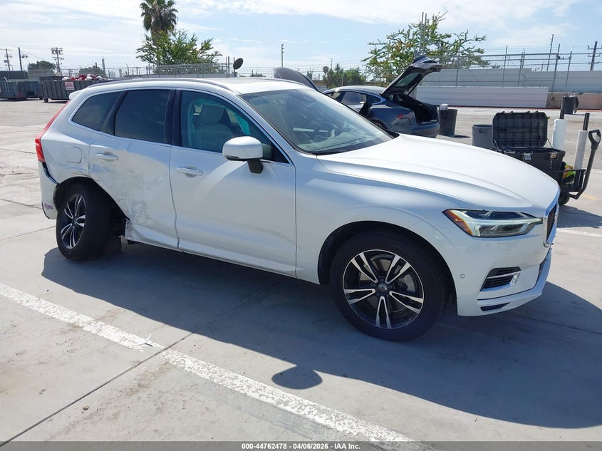 2019 Volvo Xc60 Hybrid T8 Momentum