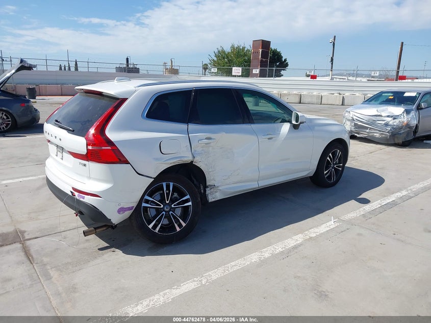 2019 Volvo Xc60 Hybrid T8 Momentum