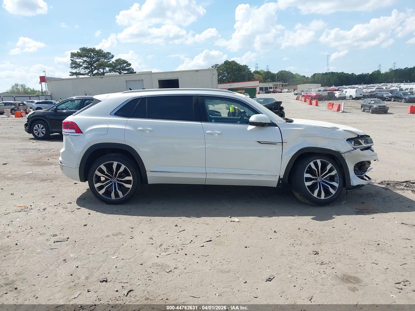 2022 Volkswagen Atlas Cross Sport 3.6L V6 Sel Premium R-Line VIN: 1V2FE2CA6NC218962 Lot: 44762631
