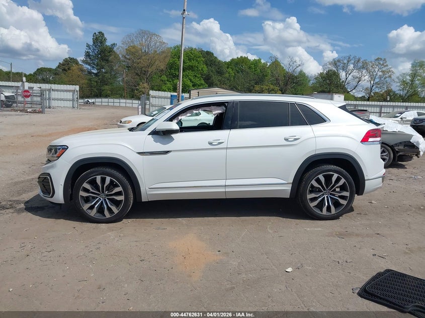 2022 Volkswagen Atlas Cross Sport 3.6L V6 Sel Premium R-Line VIN: 1V2FE2CA6NC218962 Lot: 44762631