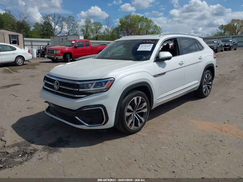 2022 VOLKSWAGEN ATLAS CROSS SPORT auction photo 2