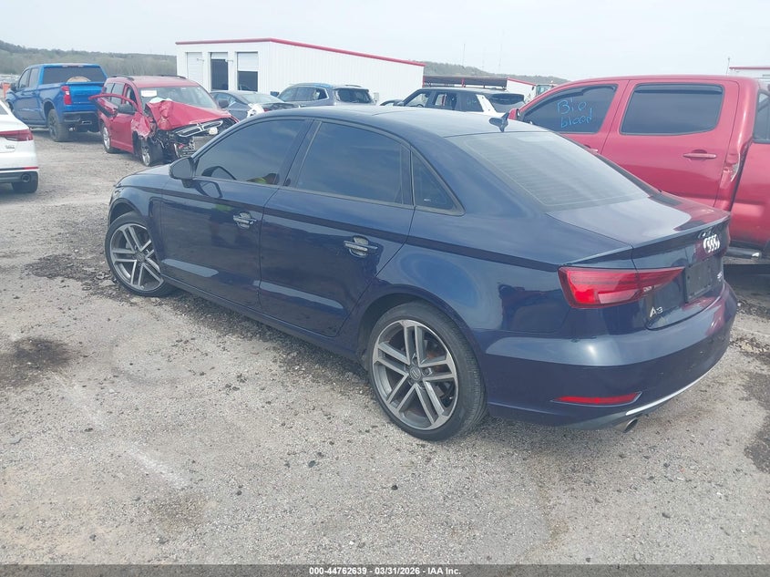 2017 AUDI A3 auction photo 3