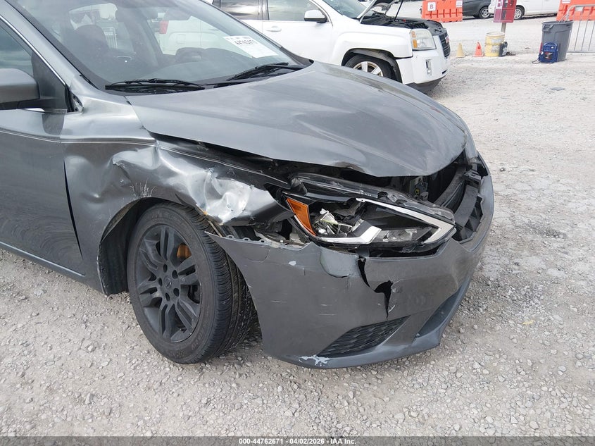 2019 NISSAN SENTRA auction photo 6